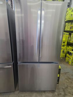 🚚 FREE DELIVERY
🔧 FREE INSTALLATION
Within 30 Miles of GEN TOOLS!
LG 21 Cu. Ft. Smart Counter-Depth MAX 3-Door French Door Refrigerator – Like New –