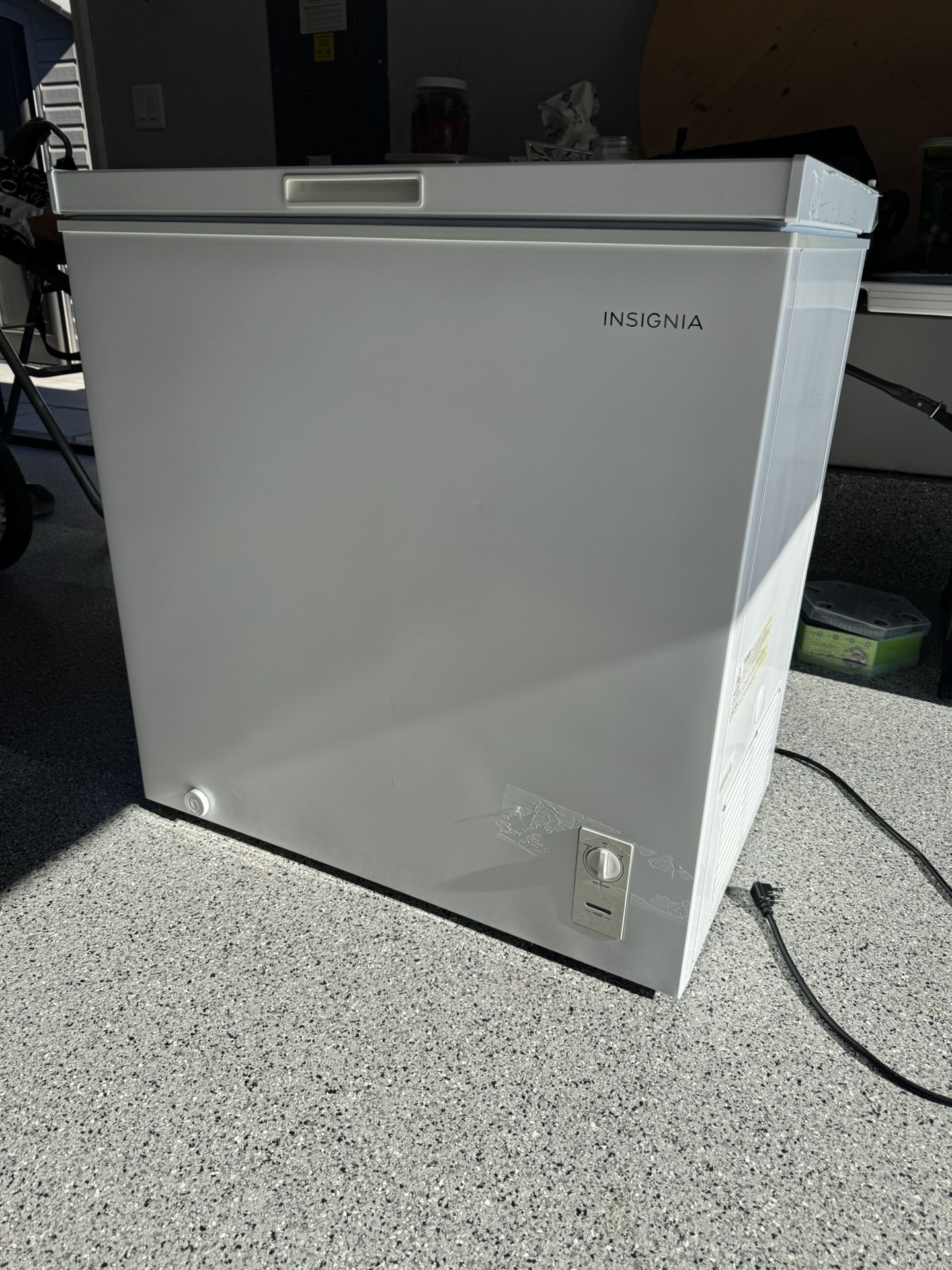 Insignia Freezer