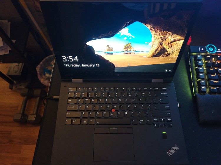 Lenovo ThinkPad X1 Yoga 2 in 1 Laptop (OLED)