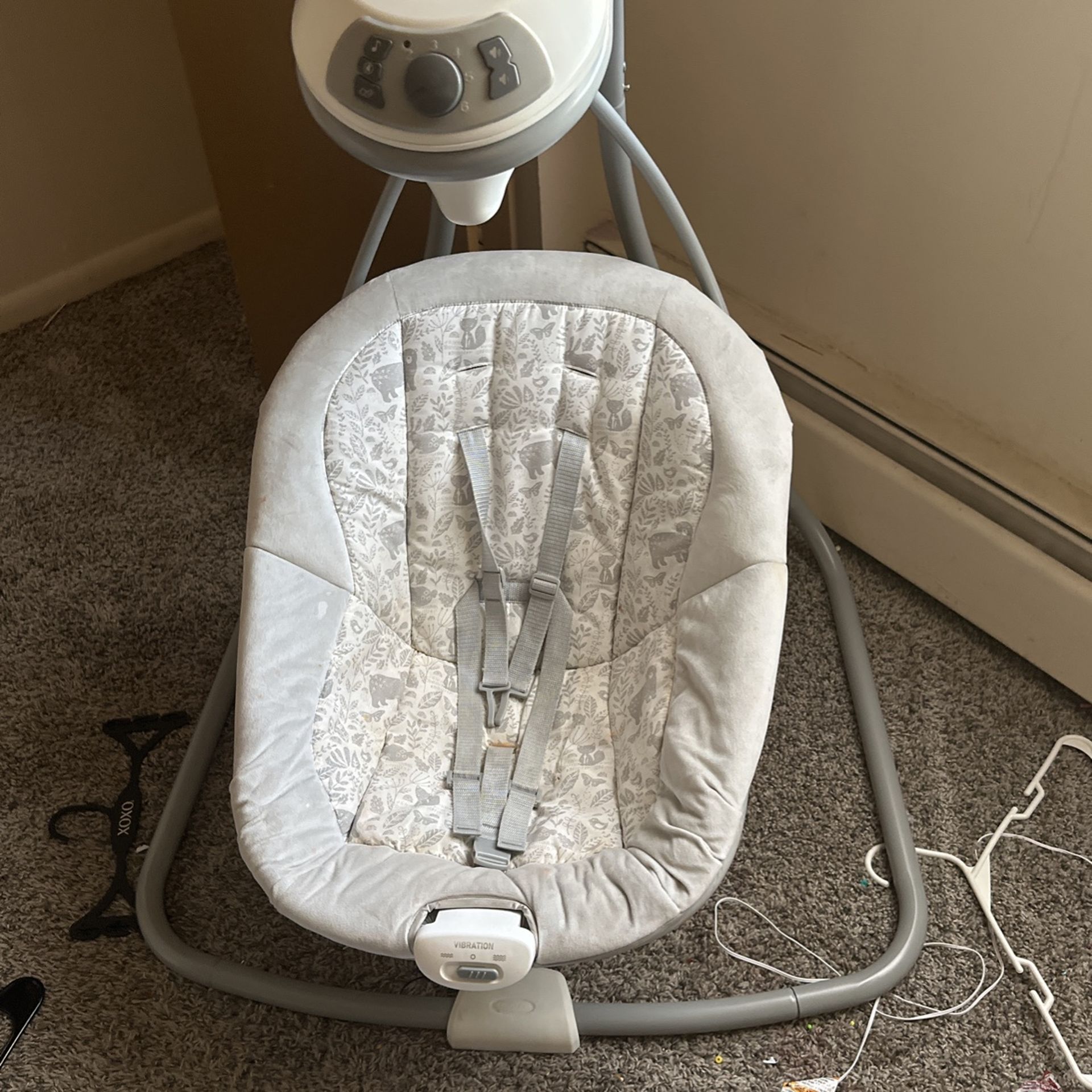 Clean Baby Swing Like New