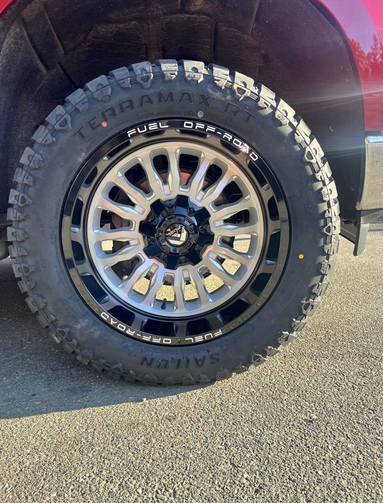 New Wheels & Tires Package Deal, Fuel Arc 20" 33x12.50R20 RT Tires WE FINANCE