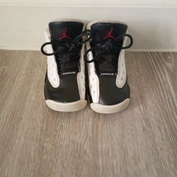 8c Jordan 13 Retro's Price Drop $15