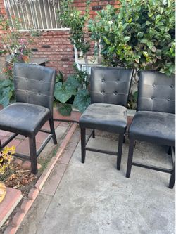 Lot of 3 barstools