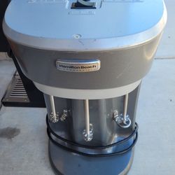 Hamilton Beach Triple Spindle Drink Mixer