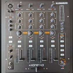 Allen & Heath Xone:43 DJ Mixer