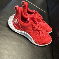 Under Armour Curry Flow 10 “Red” Size 13. Never Worn. 