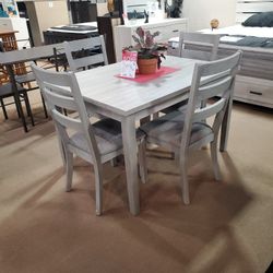 5pc Standard Height Dining Set 
