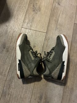 Jordan 3s