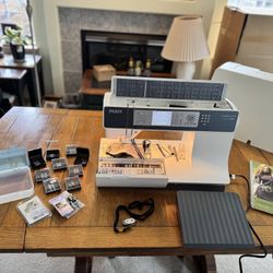 Sewing Machine Pfaff Creative 2.0 German Design 