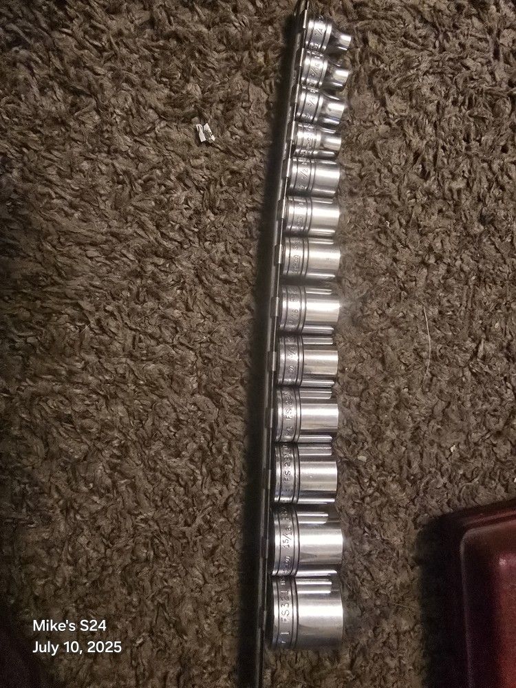 Snap On 13 Piece SAE set