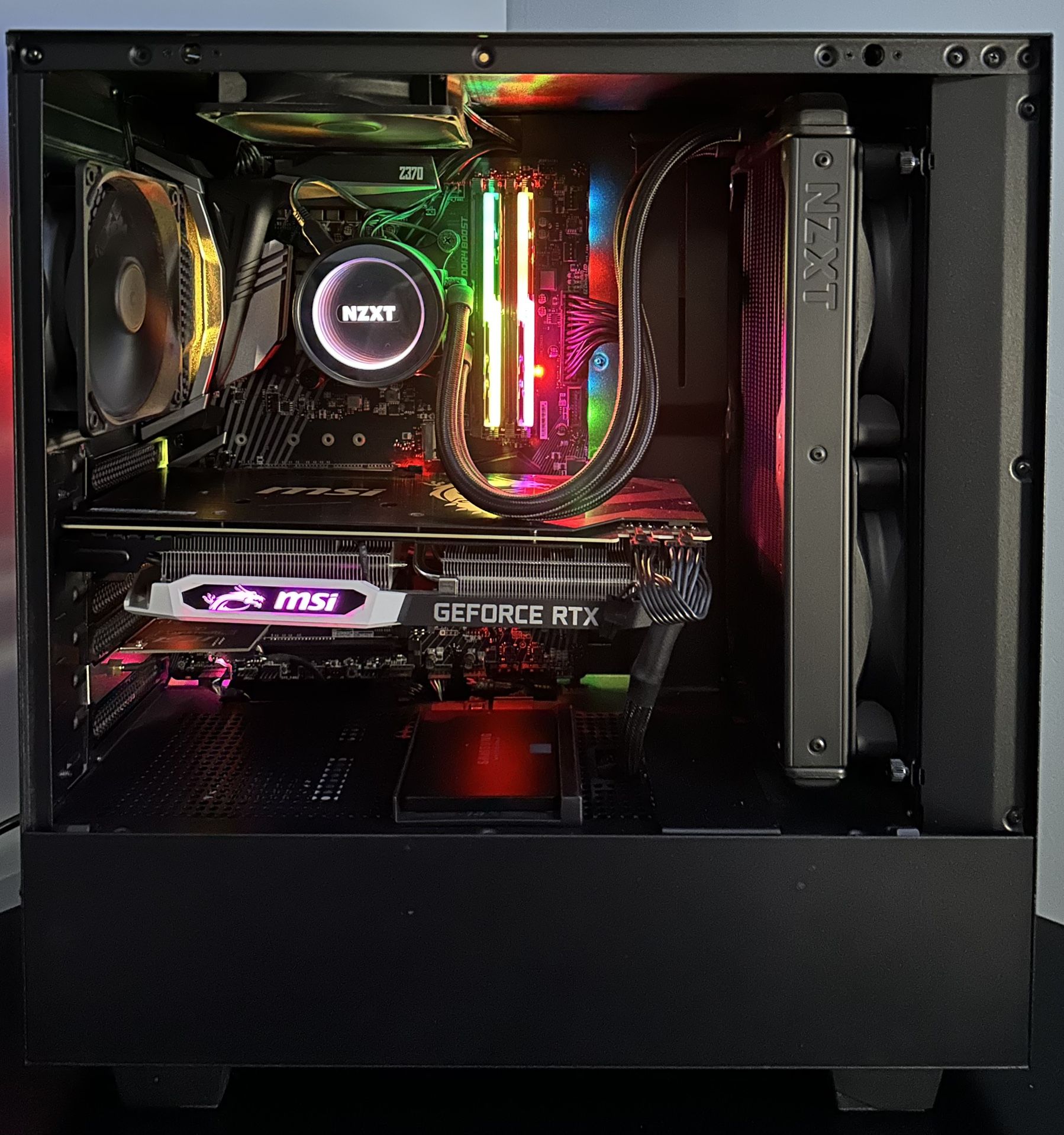GAMING PC - I7 8700K | RTX 2070 ARMOR | 32 GB RAM 3600MHZ | SSD & HDD