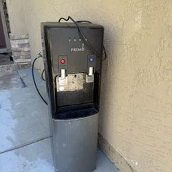 Bottom Loading water cooler dispenser for 3 or 5 Gallon bottles