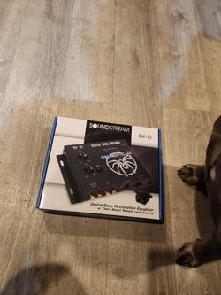 New Epicenter Soundstream With Warranty 