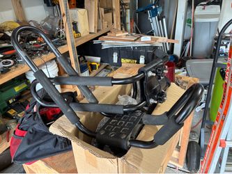 Roof rack kayak carrier