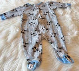 Disney Baby Mickey Mouse Sleep n Play *3-6 Months