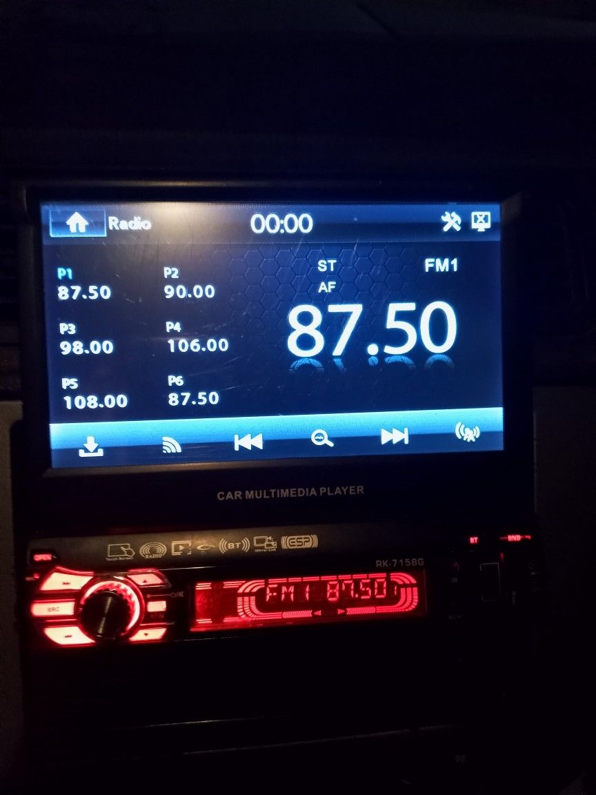 Single Din Touch Screen Car Stereo
