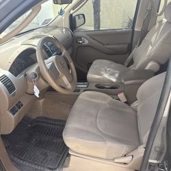 2005 Nissan Frontier