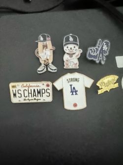Dodgers pins