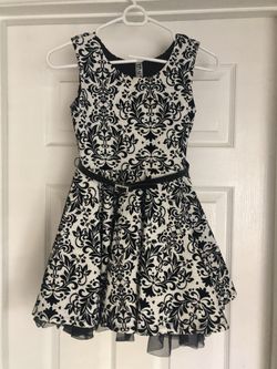 Girls size 7 formal dress