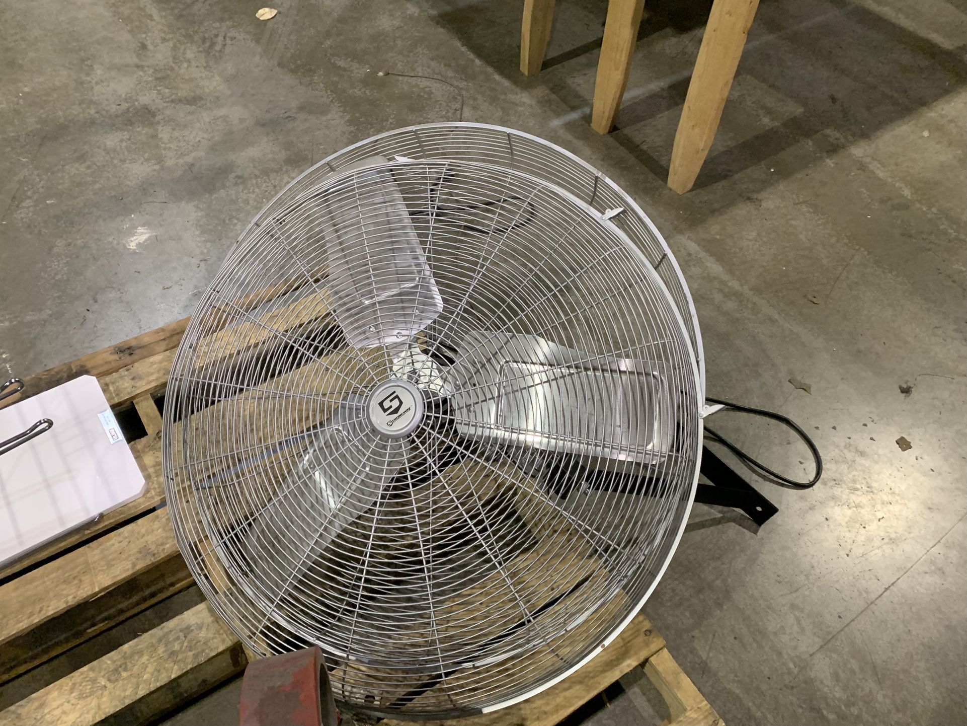 Strongway 36” Wall Fan