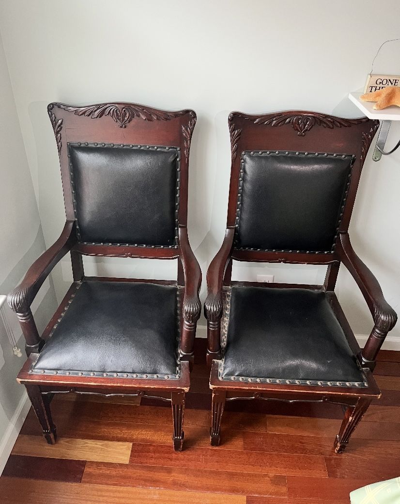 Set of 19th Century Empire-style sphinx motif armchair
