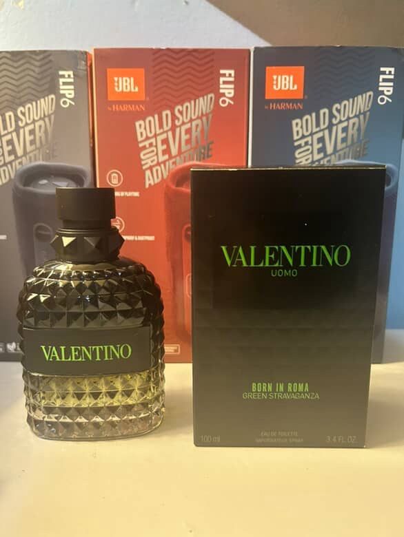 Valentino Green Strawvaganza Cologne