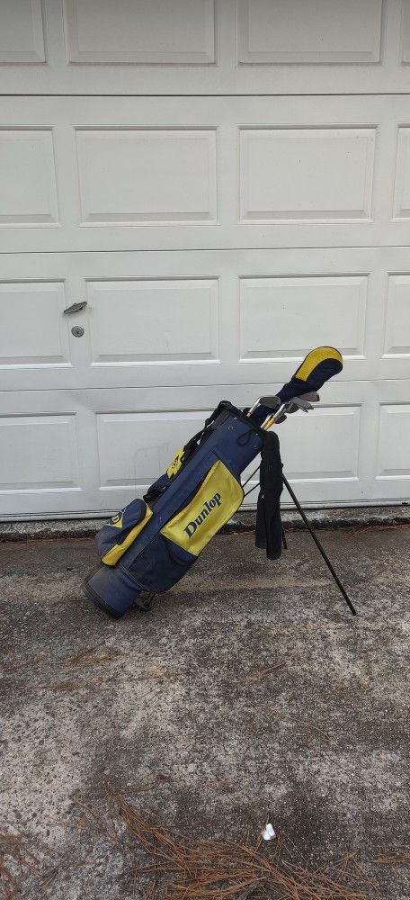 Dunlop Loco Kids Golf Clubs