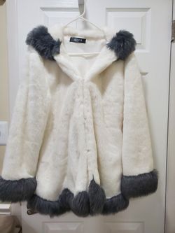 Fashion White Faux Fur Coat (3XL)
