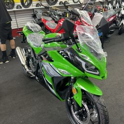 Brand New Ninja 250cc Manual Motorcycle 