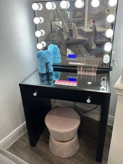 Vanity with Hollywood Mirror 