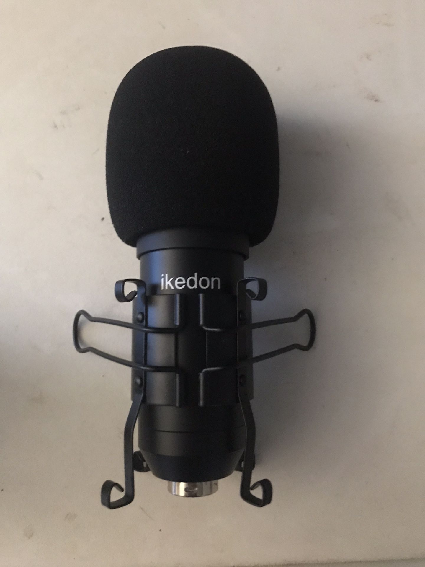Very Nice Studio Microphone With Clamp Only $50