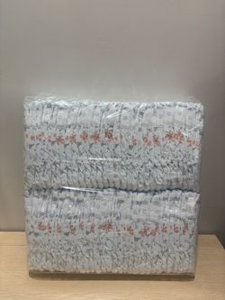 Size 1 Diapers Huggies little snugglers BABY - Bulk Pack 66 COUNT ( DISNEY THEME )