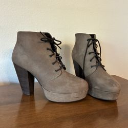 Steve Madden Boots