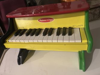 Melissa And Doug Small Piano