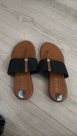 Women’s size 7.5 sandals