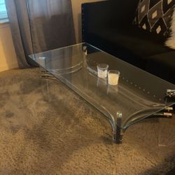 Cocktail table