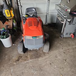 Scotts Tractor 