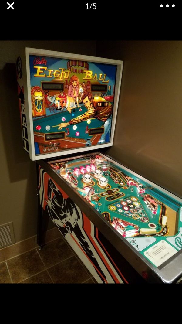 1977 Bally Eight Ball Pinball Machine for Sale in ...