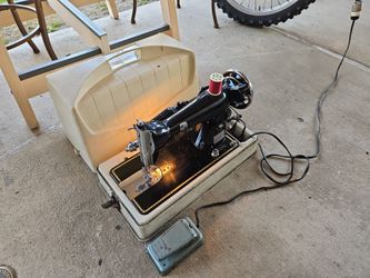 Precision round bobbin. Model 185A
