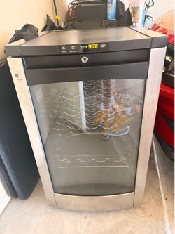 GE WINE COOLER