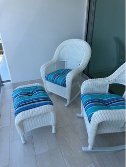Resin Wicker Rocking Chairs with Ottomon