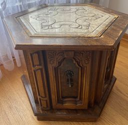 Vintage 1970s Thomasville Hexagon Drum Table- Storage Cabinet, Cote D'or Collection