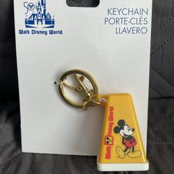 Disney 2022 Vault 50th Anniversary Keychain Viewfinder Mickey Mouse NOC