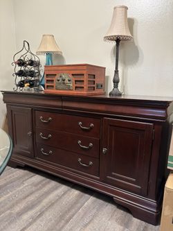 Credenza Cabinet 