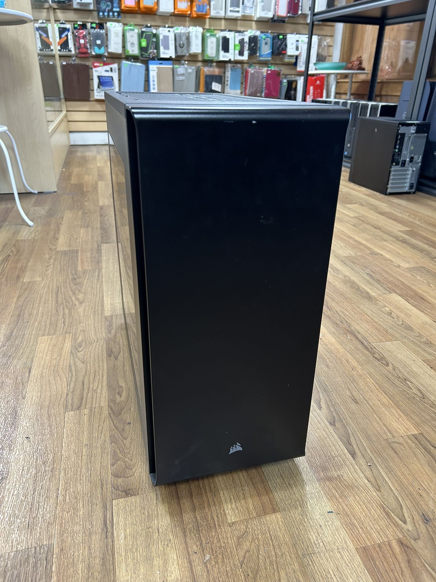 Asus Prime Gaming desktop computer core i7-8th gen 32GB RAM 2 hard drives (512GB SSD & 1TB HDD)