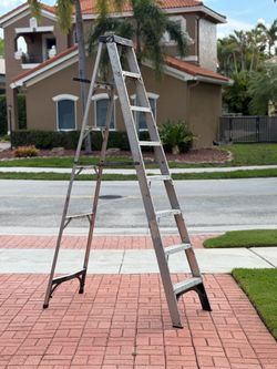 8ft aluminum ladder