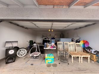 Yard Sale Lake Mead / Sloan