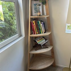 Corner Shelf 