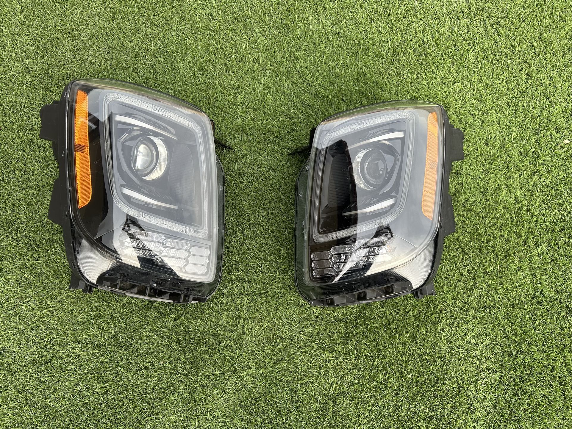 Kia Telluride Headlight 2020-2022, Kia Telluride Headlamp, OEM ORIGINAL KIA PART, $215 Each Light, OEM Kia