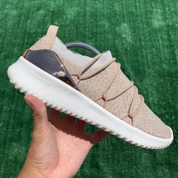 ADIDAS ULTIMAMOTION “RAW WHITE” (Size 11, Women’s / Size 9.5, Men’s)